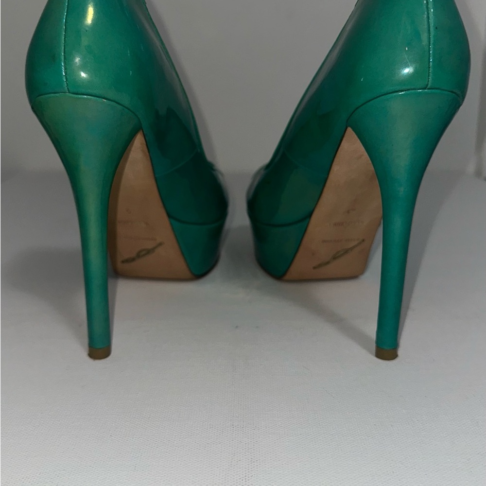 Iconic Y2K Turquoise teal Aqua Green Shiny Paten leather B Brian Atwood Pumps - Picture 7 of 8